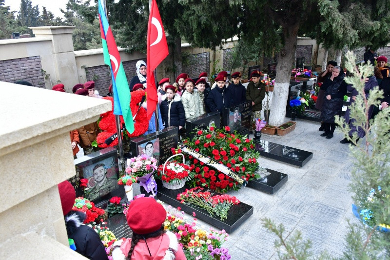 Abşeron rayonunda Vətən Müharibəsi Qəhrəmanının 35-ci il dönümü...