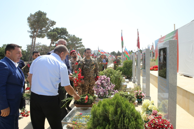 İmamverdi İsmayılov şəhidləri ziyarət etdi, Zəngilan və Qubadlıdan olan şəhid ailələri və qazilərlə görüşdü