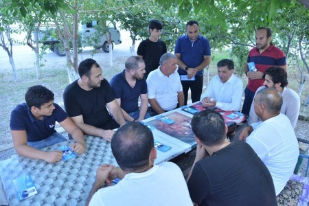 Aydın Hüseynov növbədənkənar parlament seçkilərinin təşviqat mərhələsi çərçivəsində seçicilərlə görüşüb