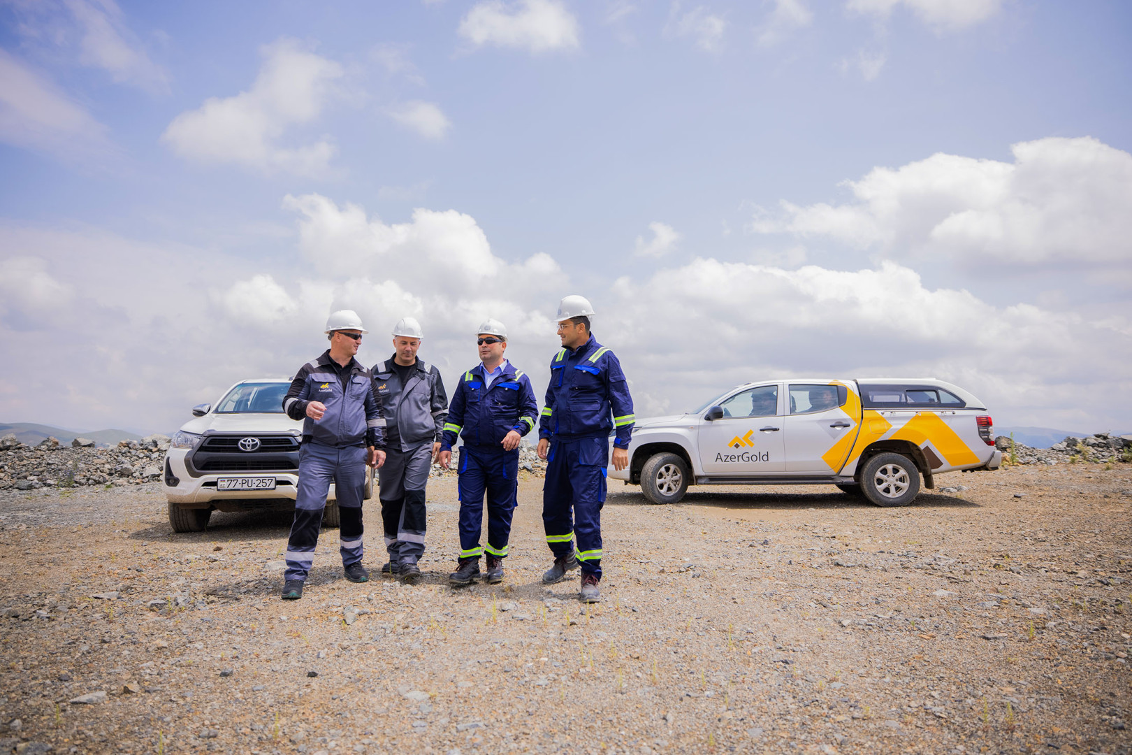 "AzerGold" QSC-nin İşçi qrupu hasilatın pay bölgüsü haqqında saziş çərçivəsində Gədəbəydəki mədənlərə baxış keçirib