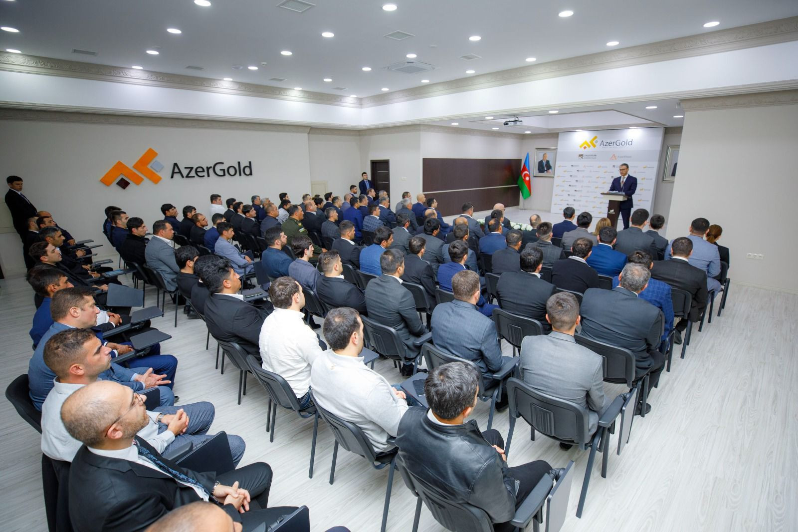 "AzerGold" QSC-də Zəfər Günü münasibətilə görüş keçirilib -