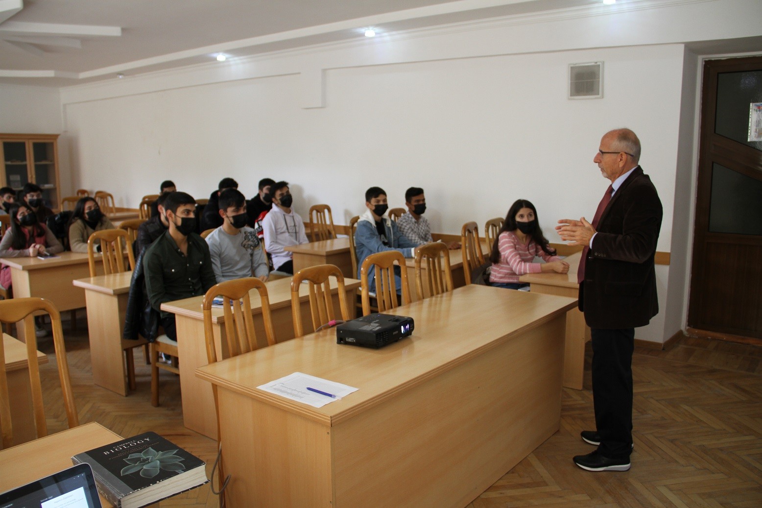 Ege Universitetinin əməkdaşları Aqrar Universitetdə tədrisi davam etdirir-