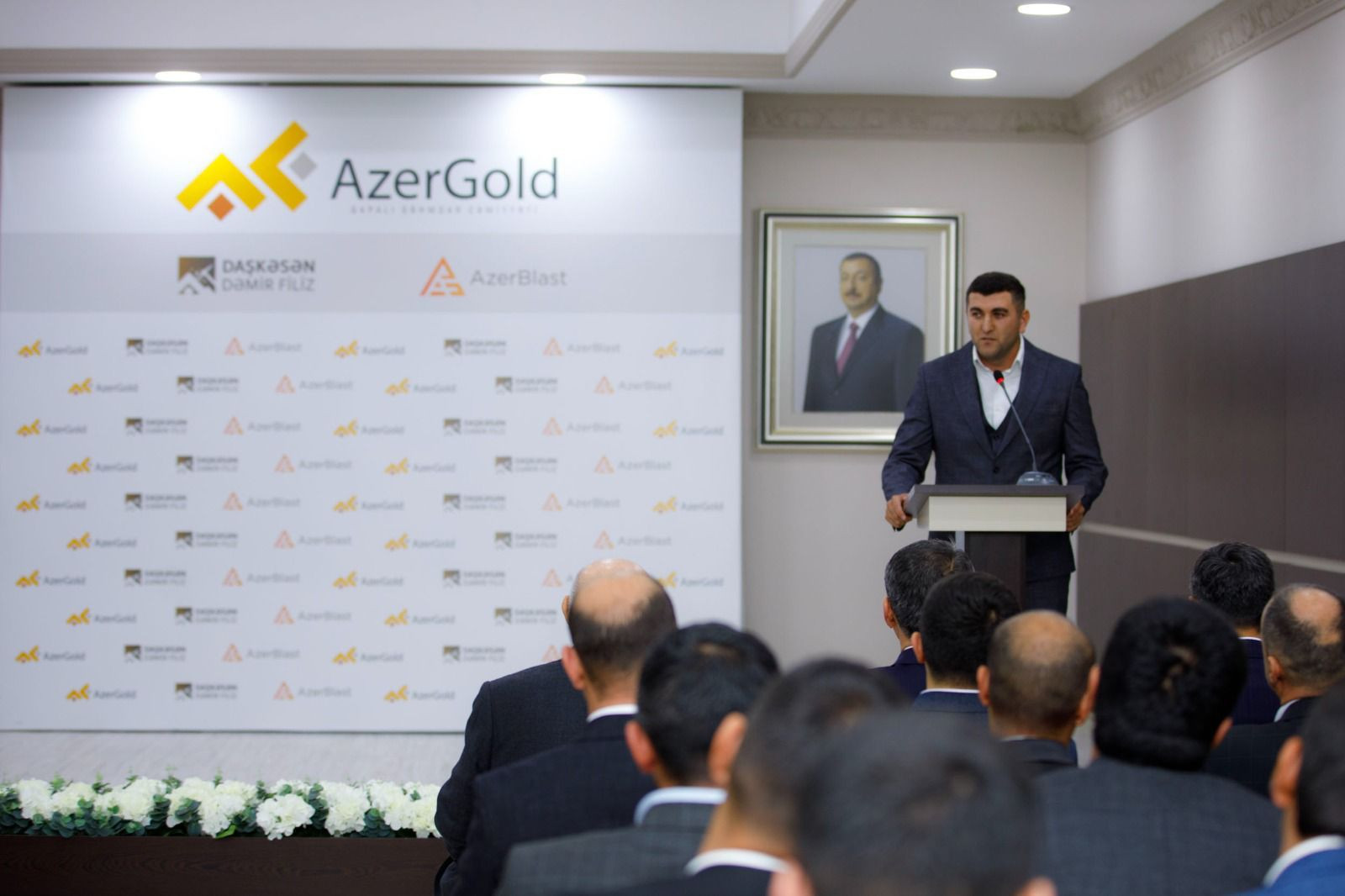 "AzerGold" QSC-də Zəfər Günü münasibətilə görüş keçirilib -